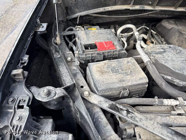 image for item ND9460 2021 Chevrolet Silverado 1500 Ext. Cab pickup truck