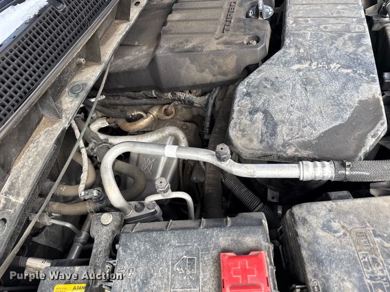 image for item ND9460 2021 Chevrolet Silverado 1500 Ext. Cab pickup truck