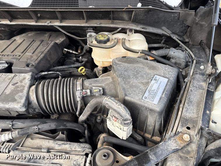 image for item ND9460 2021 Chevrolet Silverado 1500 Ext. Cab pickup truck