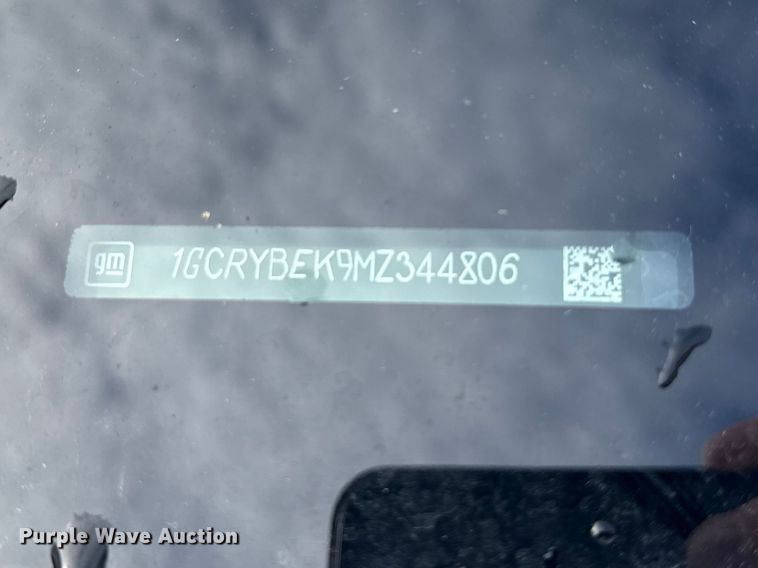 image for item ND9460 2021 Chevrolet Silverado 1500 Ext. Cab pickup truck