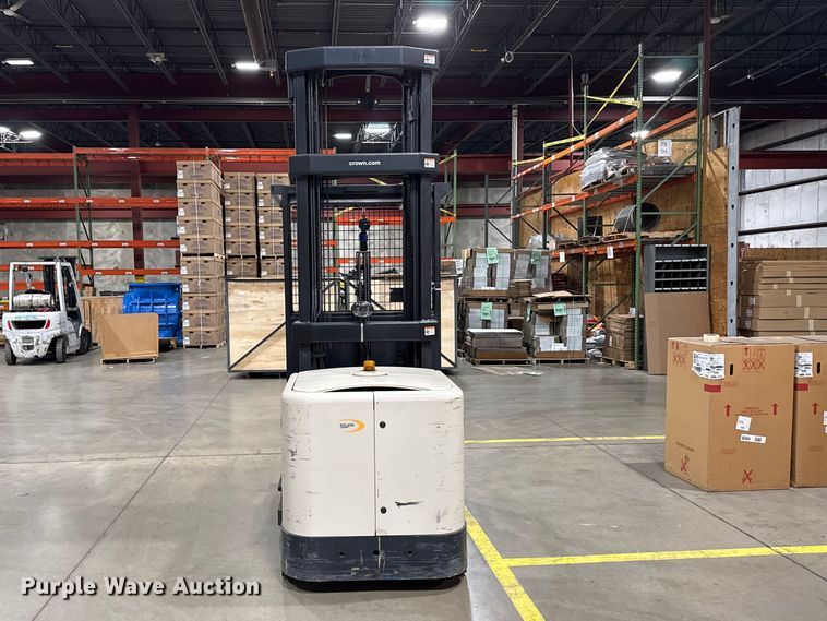 image for item ND9461 2017 Crown SP3520-30 order picker