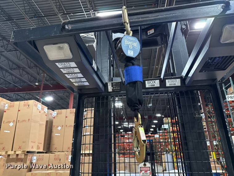 image for item ND9461 2017 Crown SP3520-30 order picker