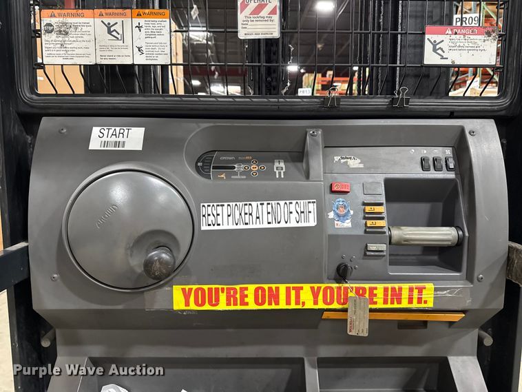 image for item ND9461 2017 Crown SP3520-30 order picker