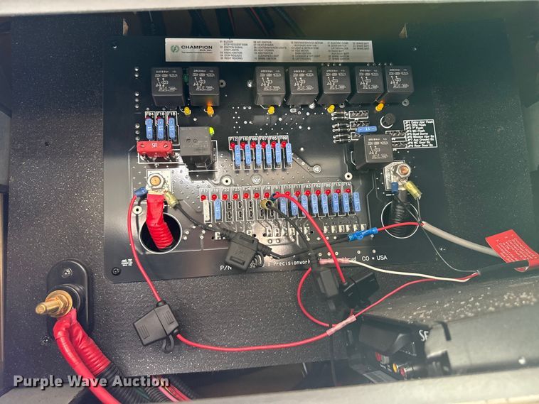 image for item ND9462 2017 Ford E350 shuttle bus