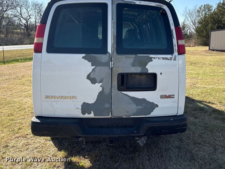image for item NK9055 2003 GMC Savana van