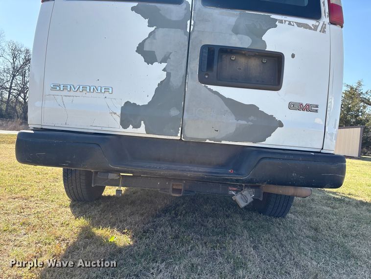 image for item NK9055 2003 GMC Savana van