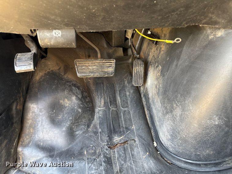 image for item NK9055 2003 GMC Savana van