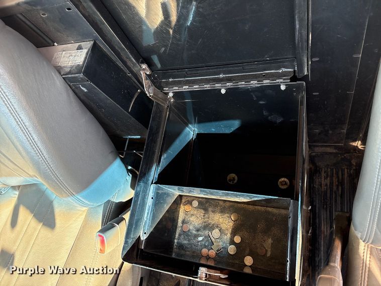 image for item NK9055 2003 GMC Savana van