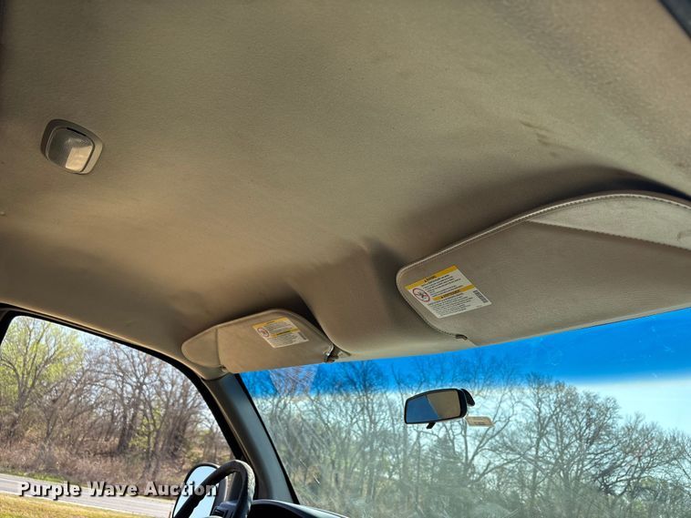 image for item NK9055 2003 GMC Savana van