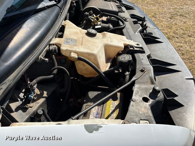 image for item NK9055 2003 GMC Savana van