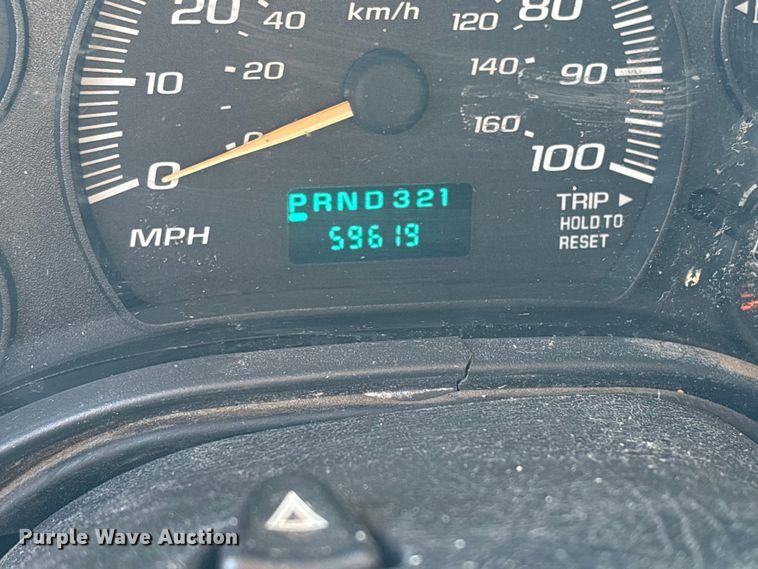 image for item NK9055 2003 GMC Savana van