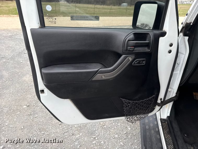 image for item NK9123 2017 Jeep Wrangler SUV