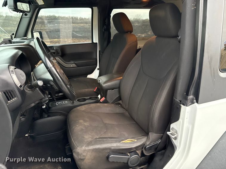 image for item NK9123 2017 Jeep Wrangler SUV