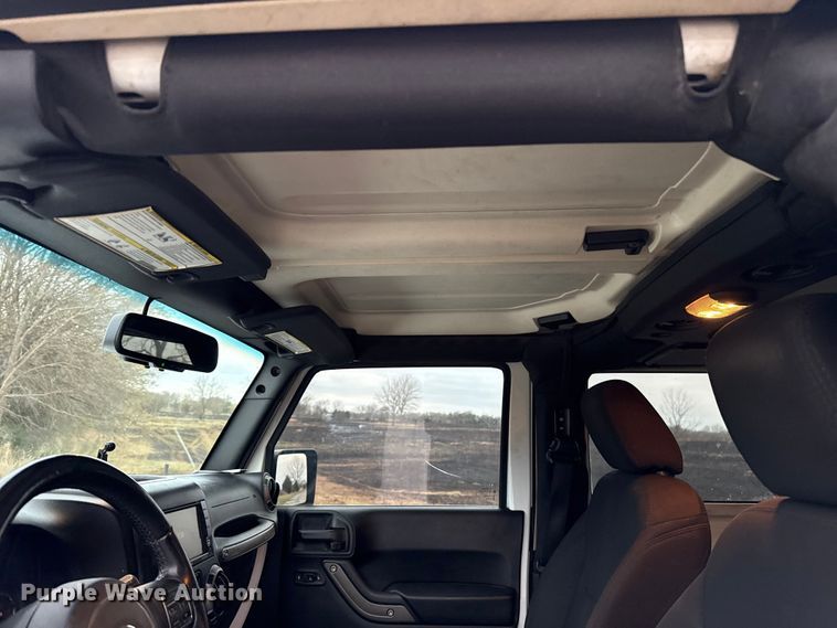 image for item NK9123 2017 Jeep Wrangler SUV