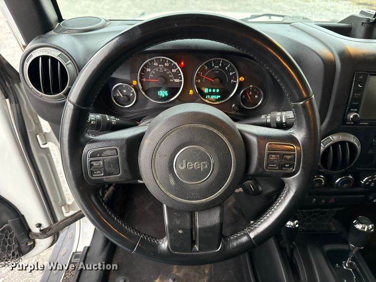 image for item NK9123 2017 Jeep Wrangler SUV