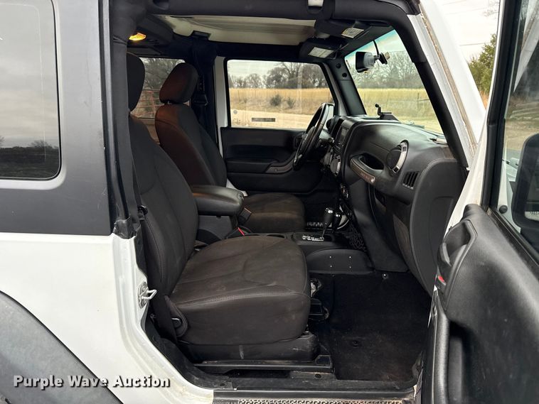 image for item NK9123 2017 Jeep Wrangler SUV