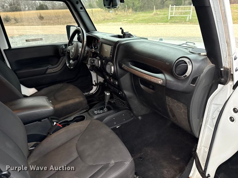 image for item NK9123 2017 Jeep Wrangler SUV