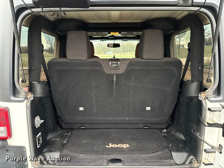 image for item NK9123 2017 Jeep Wrangler SUV