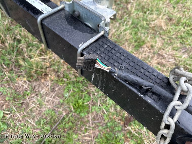 image for item NK9127 2012 Sun Tracker Fishin' Barge 20 boat