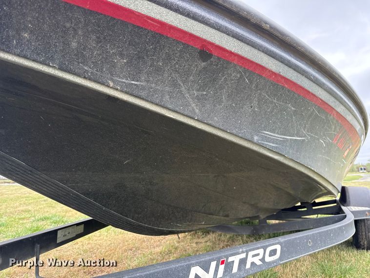 image for item NK9128 2019 White River Nitro Z19 boat