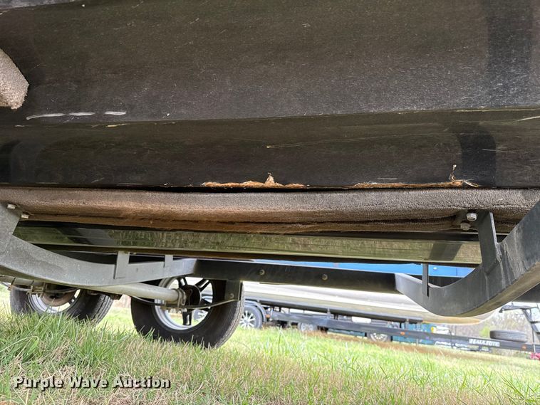 image for item NK9128 2019 White River Nitro Z19 boat