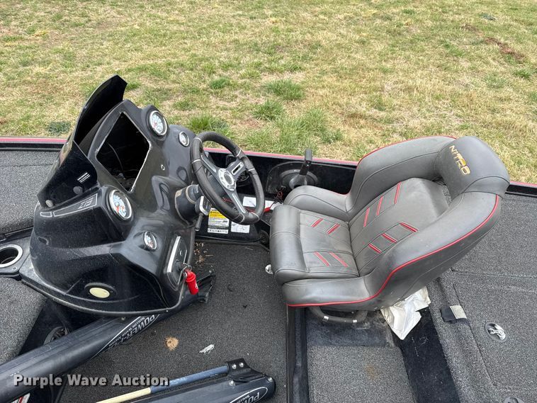 image for item NK9128 2019 White River Nitro Z19 boat