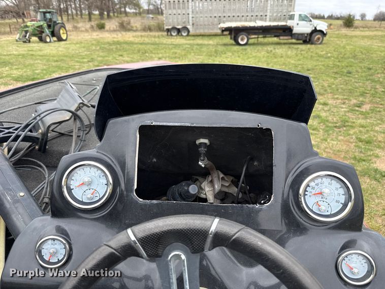 image for item NK9128 2019 White River Nitro Z19 boat