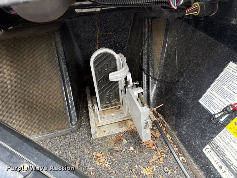 image for item NK9128 2019 White River Nitro Z19 boat