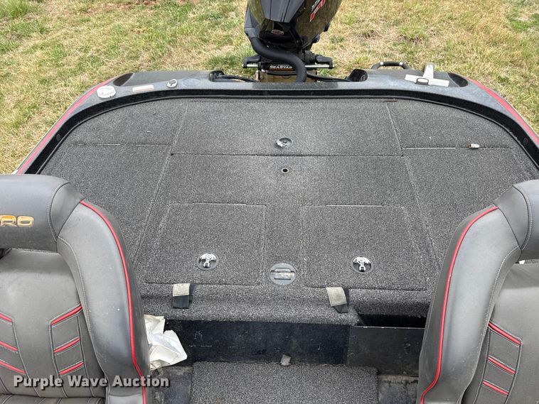 image for item NK9128 2019 White River Nitro Z19 boat