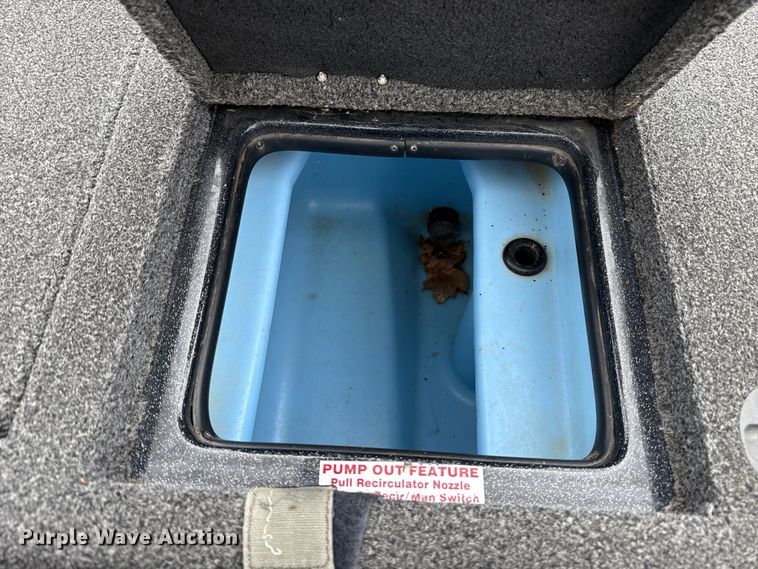 image for item NK9128 2019 White River Nitro Z19 boat