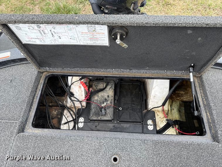 image for item NK9128 2019 White River Nitro Z19 boat