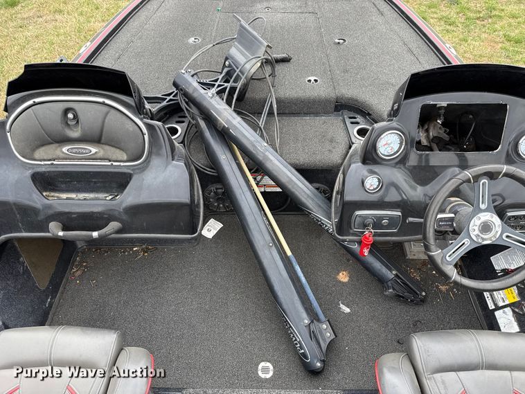 image for item NK9128 2019 White River Nitro Z19 boat