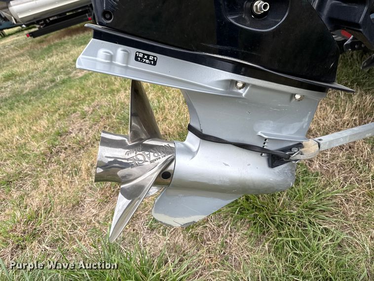 image for item NK9128 2019 White River Nitro Z19 boat