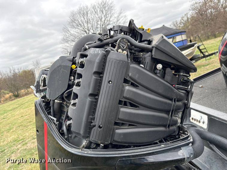 image for item NK9128 2019 White River Nitro Z19 boat