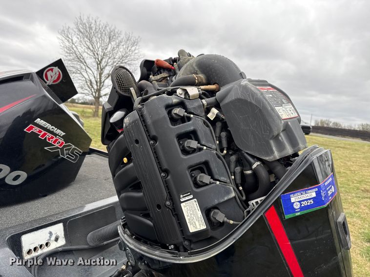 image for item NK9128 2019 White River Nitro Z19 boat