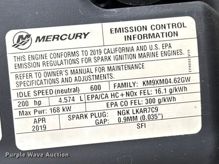 image for item NK9128 2019 White River Nitro Z19 boat