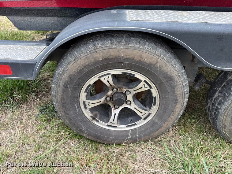 image for item NK9128 2019 White River Nitro Z19 boat