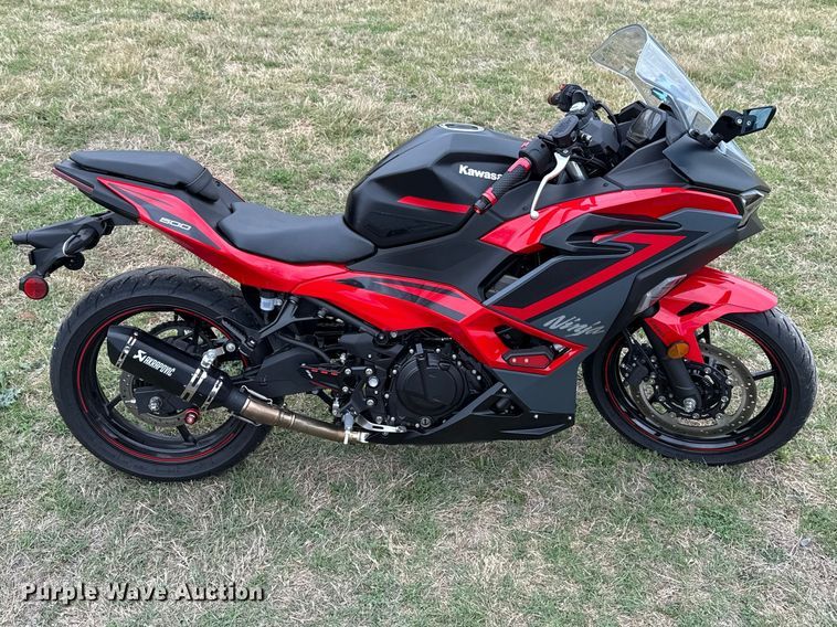 image for item NK9131 2025 Kawasaki Ninja 500 motorcycle