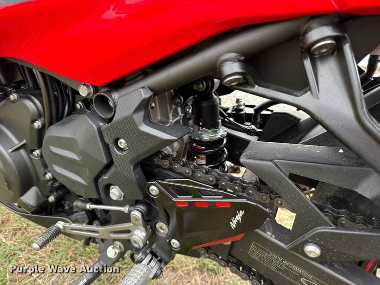 image for item NK9131 2025 Kawasaki Ninja 500 motorcycle