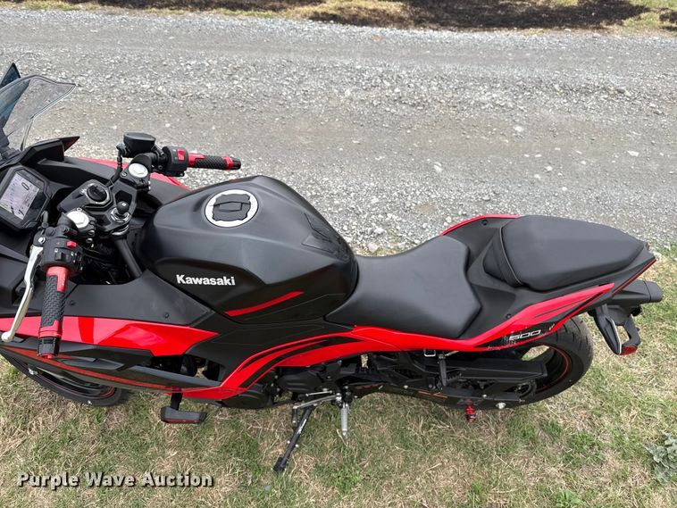 image for item NK9131 2025 Kawasaki Ninja 500 motorcycle