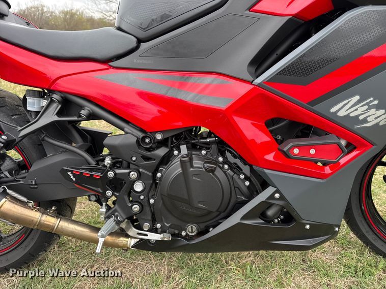 image for item NK9131 2025 Kawasaki Ninja 500 motorcycle