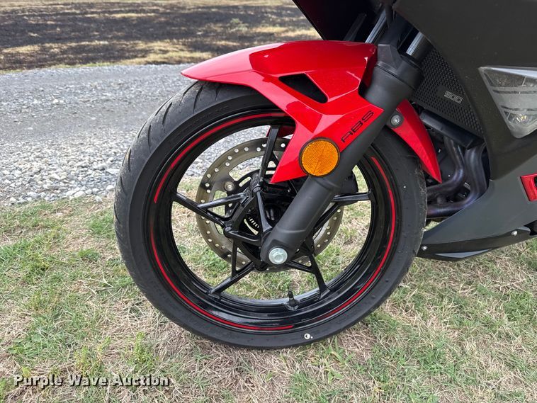 image for item NK9131 2025 Kawasaki Ninja 500 motorcycle