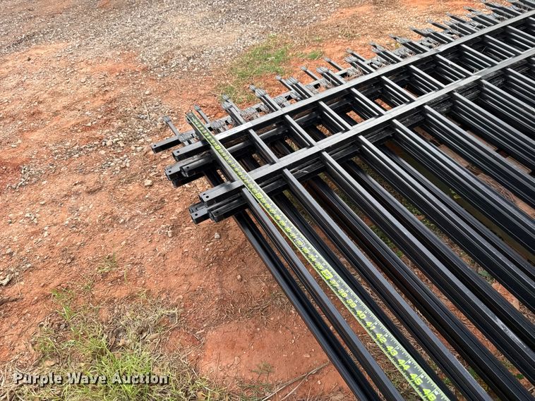 image for item NK9136 (10) fence panels