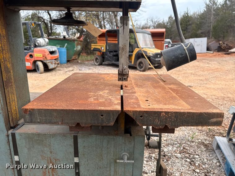 image for item NK9139 Journeyman  band saw