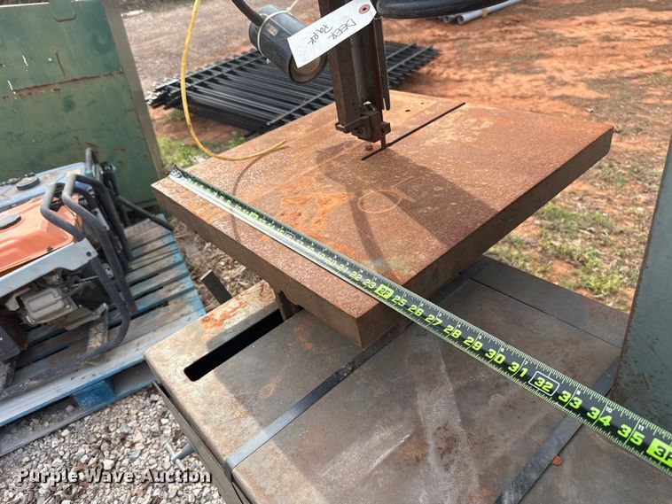 image for item NK9139 Journeyman  band saw