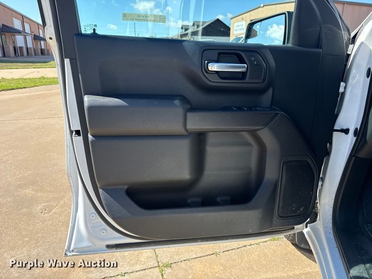 image for item NK9149 2021 Chevrolet Silverado 1500 Crew Cab pickup truck