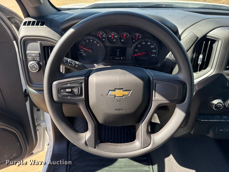 image for item NK9149 2021 Chevrolet Silverado 1500 Crew Cab pickup truck