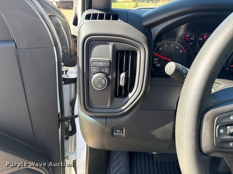 image for item NK9149 2021 Chevrolet Silverado 1500 Crew Cab pickup truck