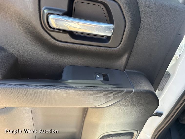 image for item NK9149 2021 Chevrolet Silverado 1500 Crew Cab pickup truck