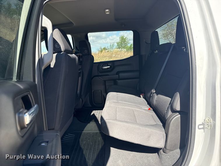 image for item NK9149 2021 Chevrolet Silverado 1500 Crew Cab pickup truck